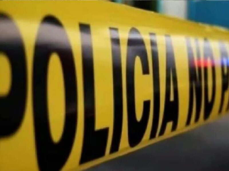 Policía de Lázaro Cárdenas asegura 3 autos tras balacera