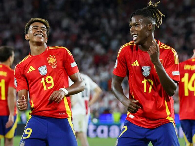 España golea a Georgia en la Eurocopa