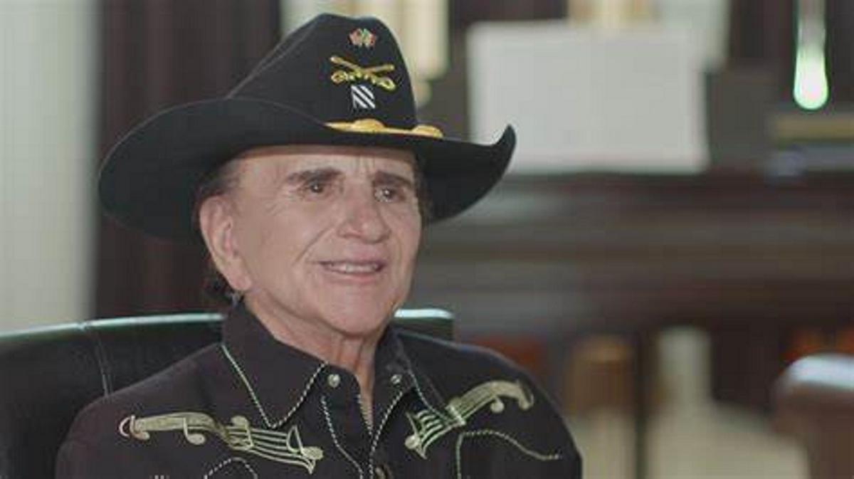 Fallece Jhonny Canalres estrella musical texana