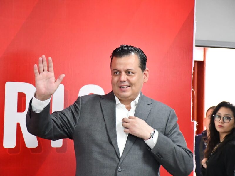 Guillermo Valencia se apunta para gubernatura michoacana de 2027