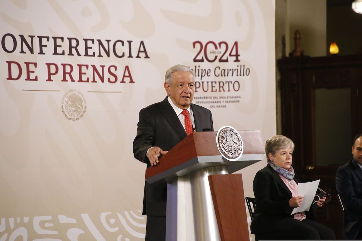 López Obrador niega represión contra Carlos Loret de Mola