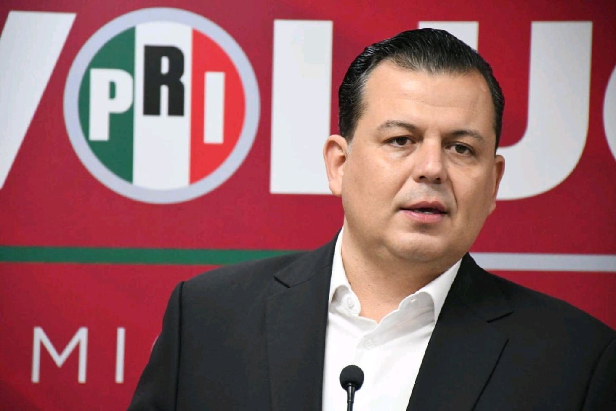 Memo Valencia descarta dejar la dirigencia del PRI Michoacán
