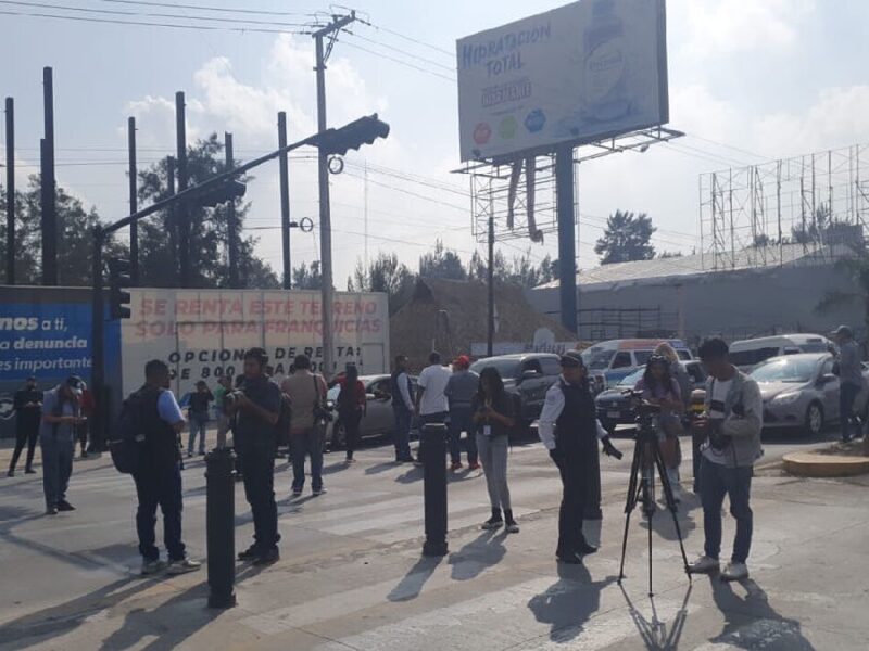 Nuevamente policías de la Guardia Civil de Michoacán toman periferico de Morelia