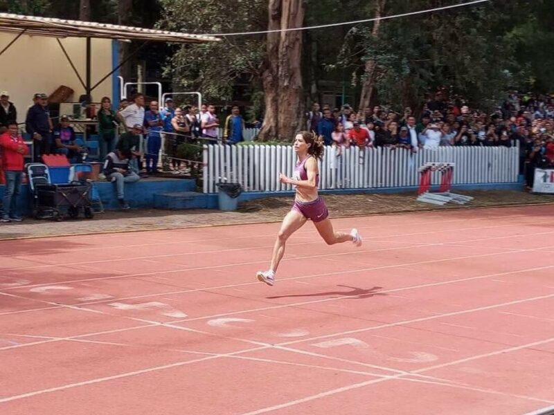 La jalisciense Paola Morán logra boleto a París 2024 en 400 metros