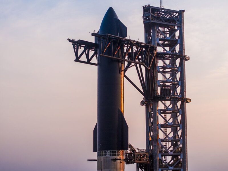 SpaceX hace cuarta prueba de vuelo de Starship con éxito