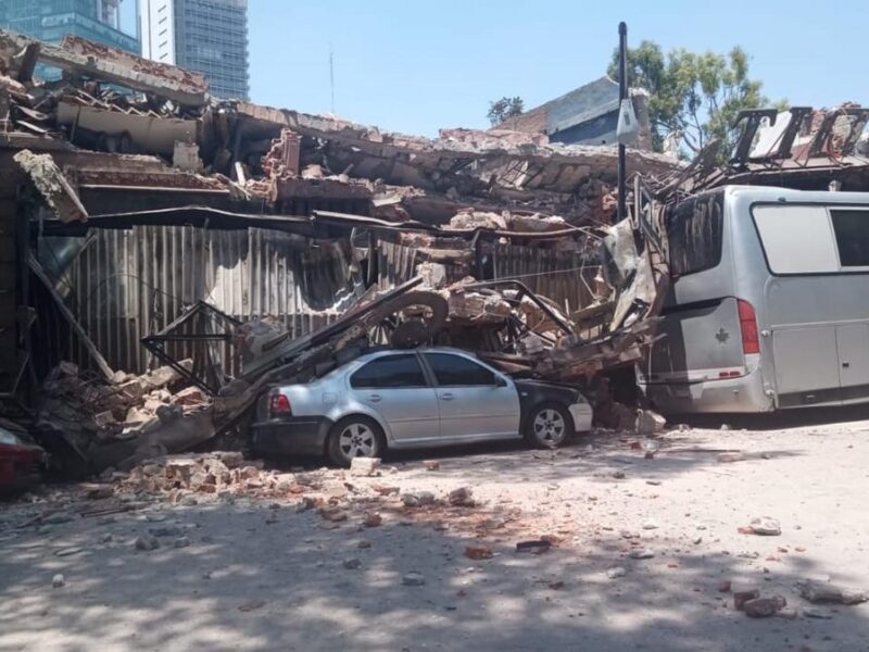 sufre derrumbe El Patio emblemático escenario de Juan Gabriel