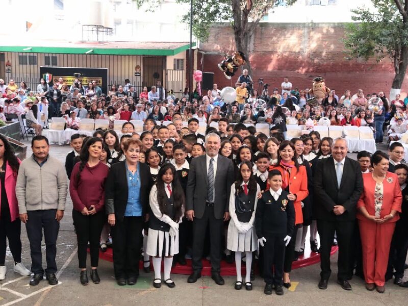 Agradece gobierno de Michoacán a docentes tras concluir ciclo escolar