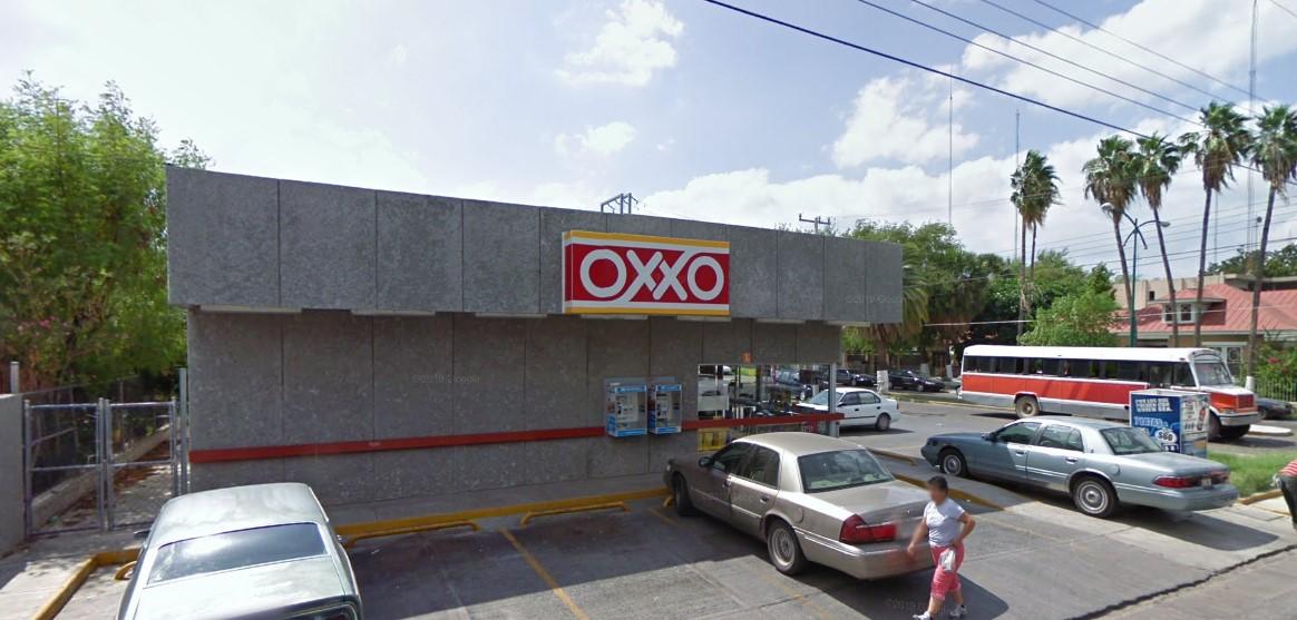 cierre sucursales oxxo nuevo laredo