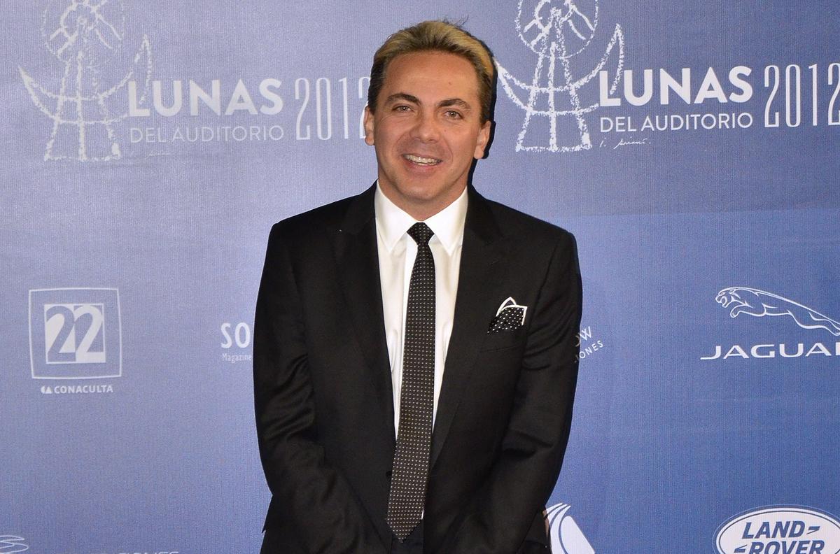 Cristian Castro confirma que sostiene nuevo romance