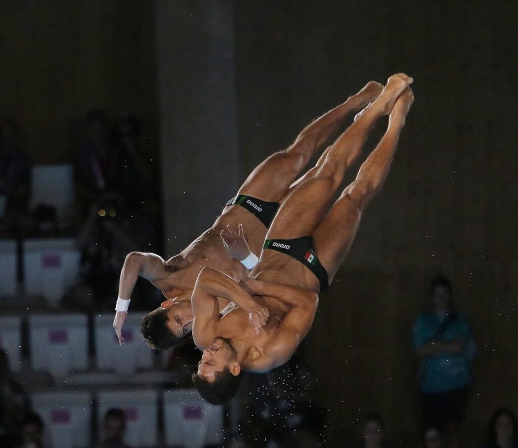 Dupla de mexicanos logra bronce en clavados en París 2024