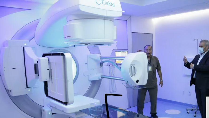 Gobierno de Michoacán adquirió nuevo equipo sofisticado para atender el cáncer