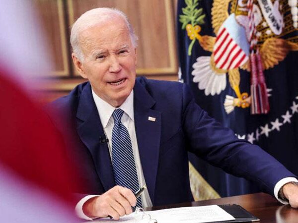 Joe Biden se retira de la candidatura presidencial en EU