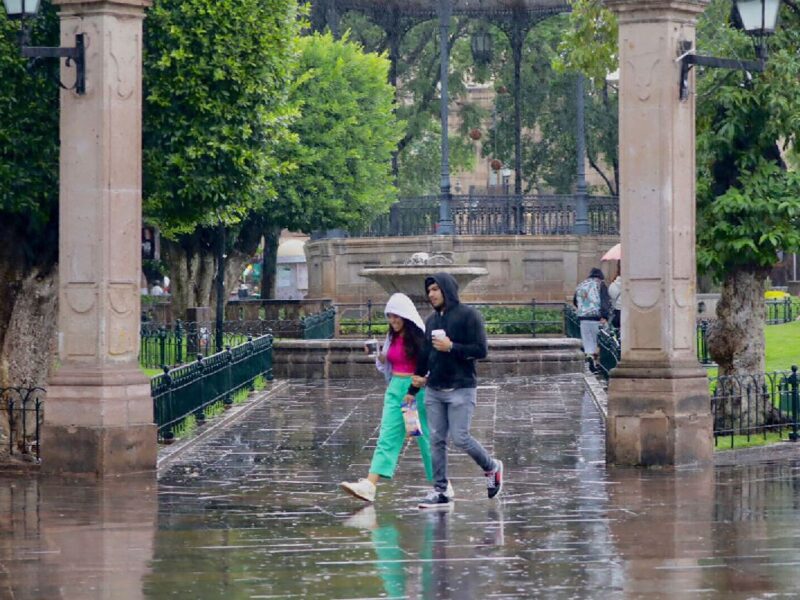 llaman a la prevención de enfermedades por temporada de lluvias