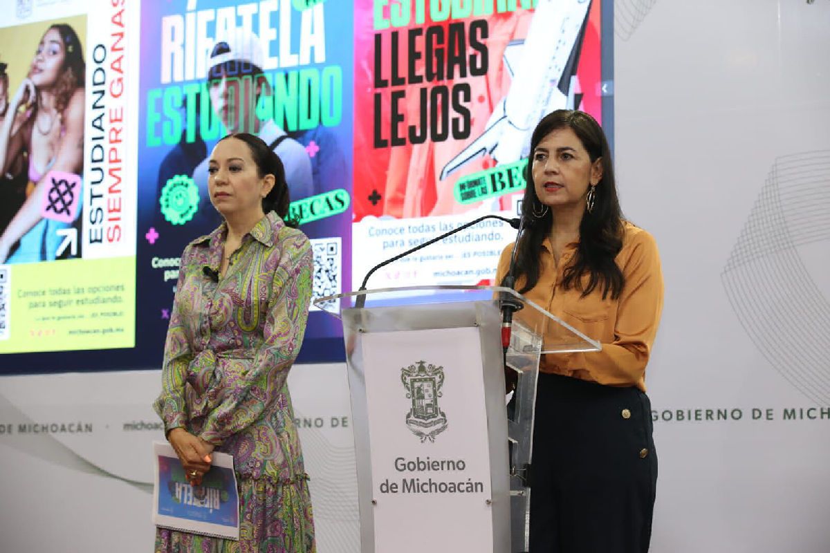 Presenta SEE oferta educativa para prepa y universidad en Michoacán