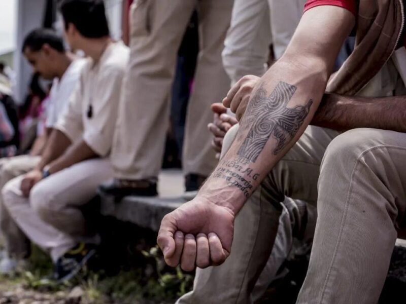 Retoman custodios manifestaciones y protestas en penales de Michoacán