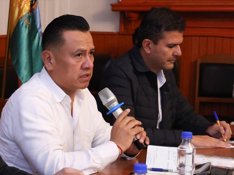 Señala Torres Piña vínculos delincuenciales en bloqueos en Uruapan