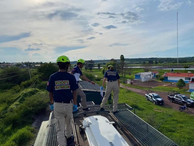 A mujer se la lleva el tren en Michoacán