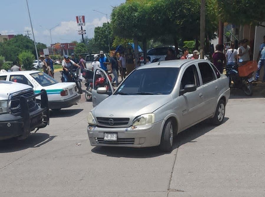 accidente vehicular en Apatzingán Michoacán - particular