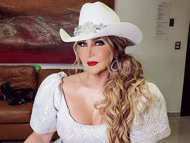 Alicia Villarreal daría ruptura con Cruz Martínez tras fotos de presunta infidelidad