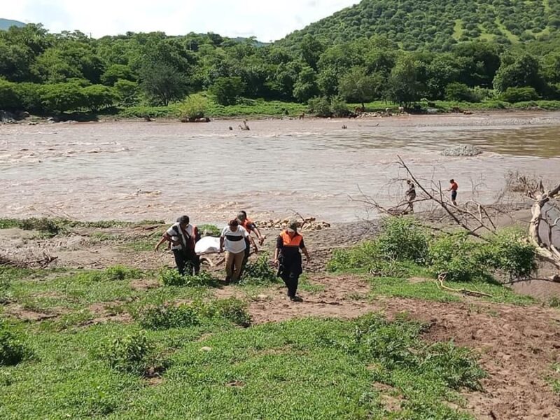 En Huetamo, localizan cuerpo de joven ahogado en arroyo