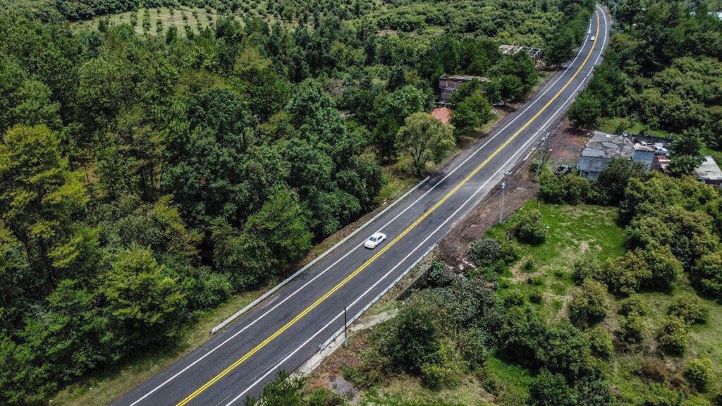 Gobierno de Michoacán ha destinado más de 13 mil mdp en obras para Uruapan