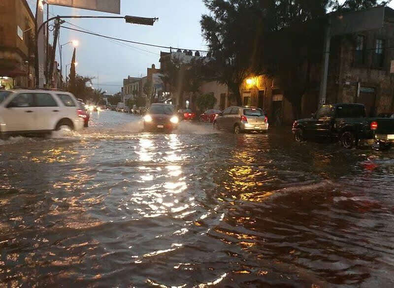 Inundaciones en Morelia son para OOAPAS pequeños encharcamientos