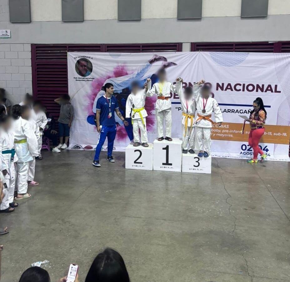 Judocas Michoacanos logran 13 medallas en Campeonato Nacional de Judo