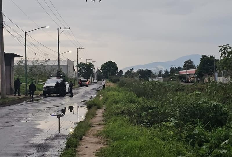 Lo asesinan y lo tiran a la orilla del Río Grande de Morelia