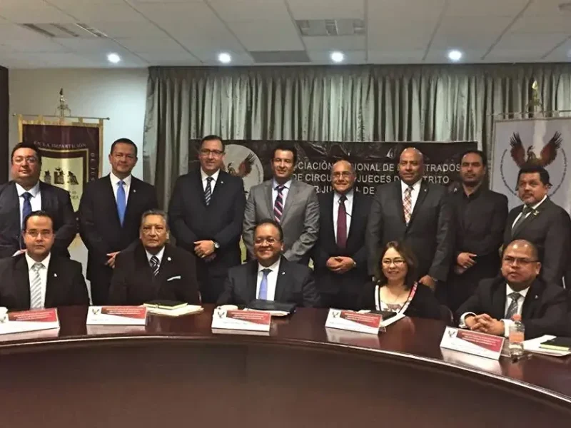 Magistrados y jueces consideran paro de labores en Poder Judicial en México