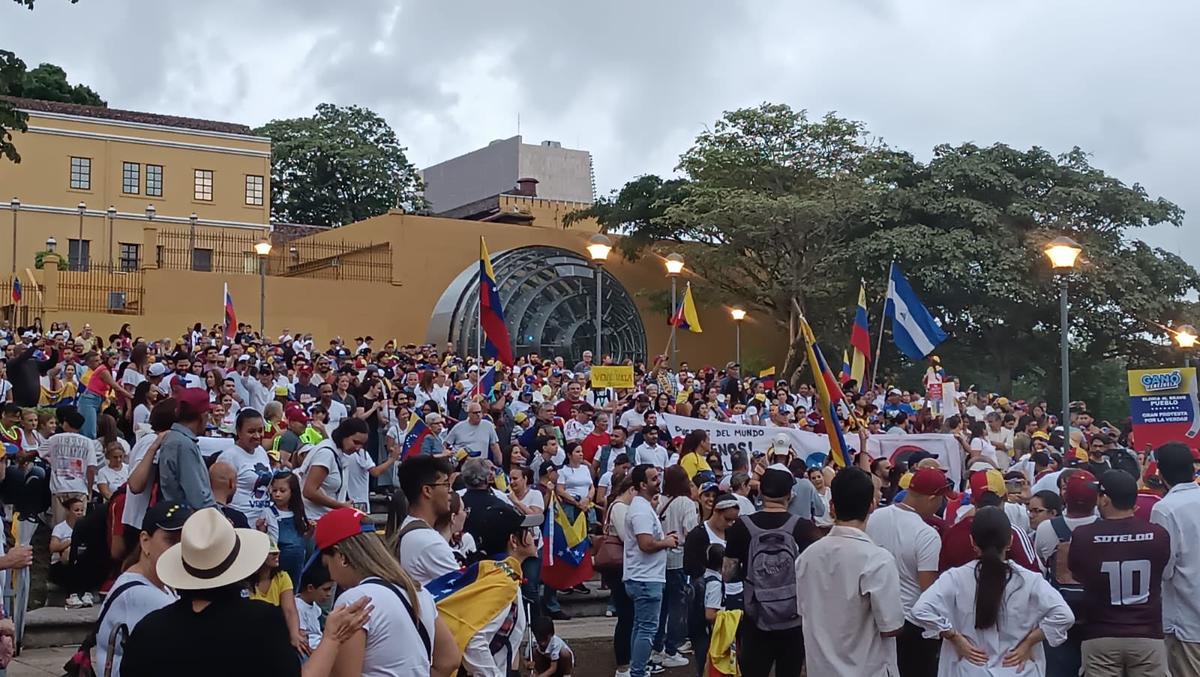 Miles de venezolanos hicieron protestas en el mundo contra resultados electorales