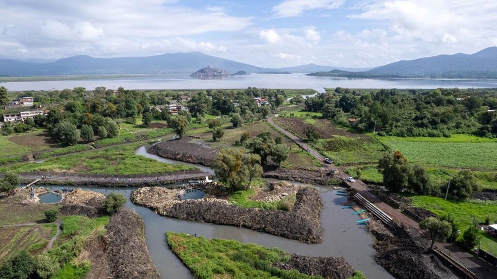 Nuevo recorrido turístico en manantiales de Urandén