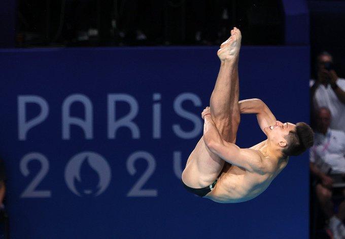 Osmar Olvera lleva a México a la final de clavados en París 2024