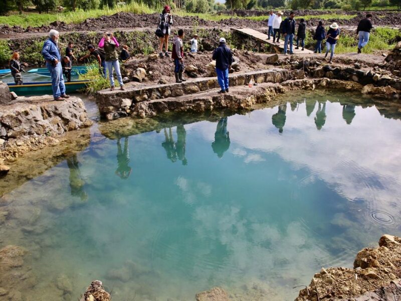 Recorrido turístico en manantiales de Urandén