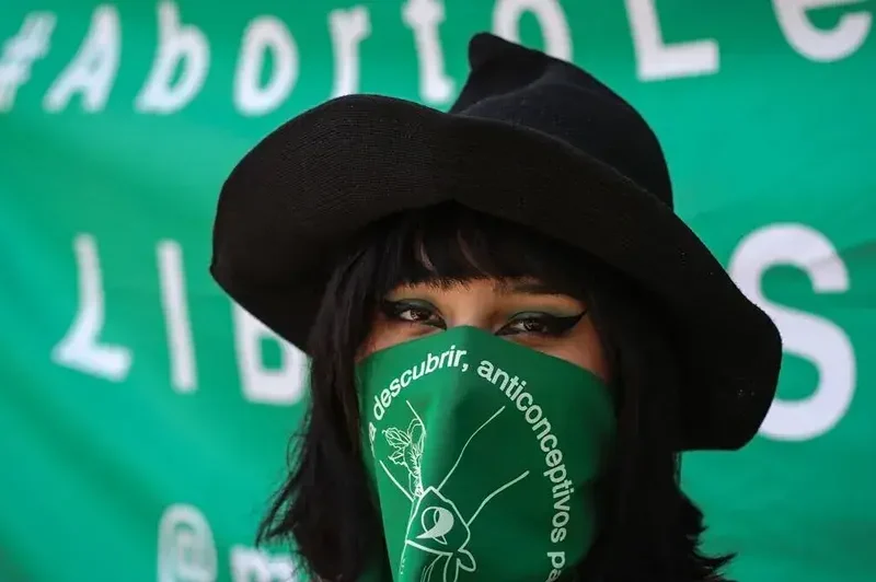 Reducen a seis semanas plazo de aborto legal en Aguascalientes