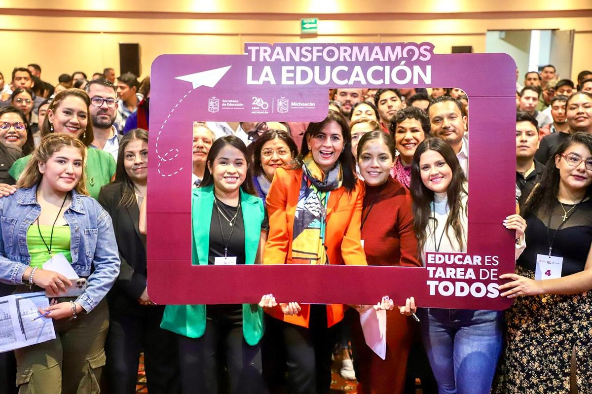 SEE fortalece escuelas con la asignación de 430 plazas educativas