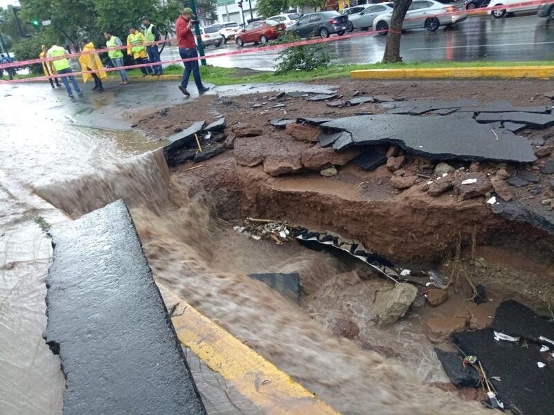 socavón en morelia 1 de agosto