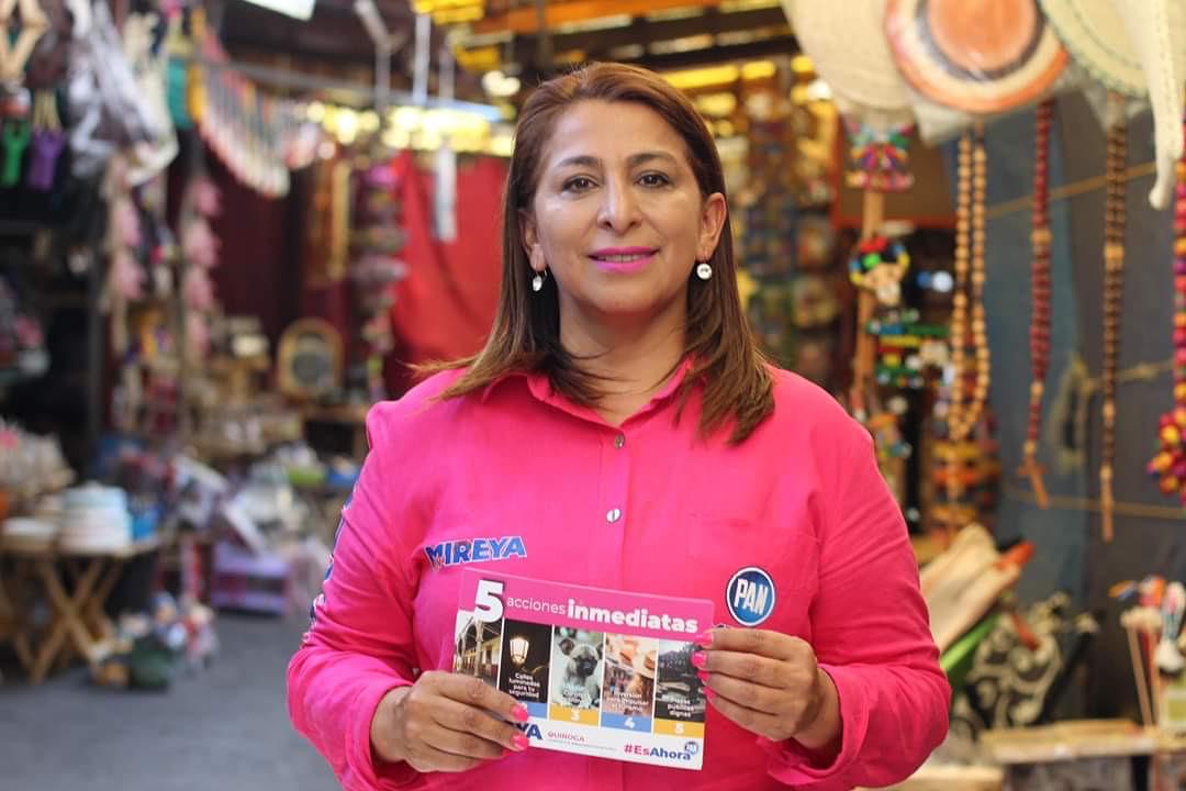 toma de protesta Quiroga alma Mireya