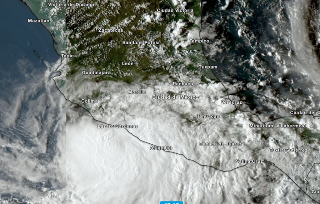 Michoacán en alerta por tormenta tropical John