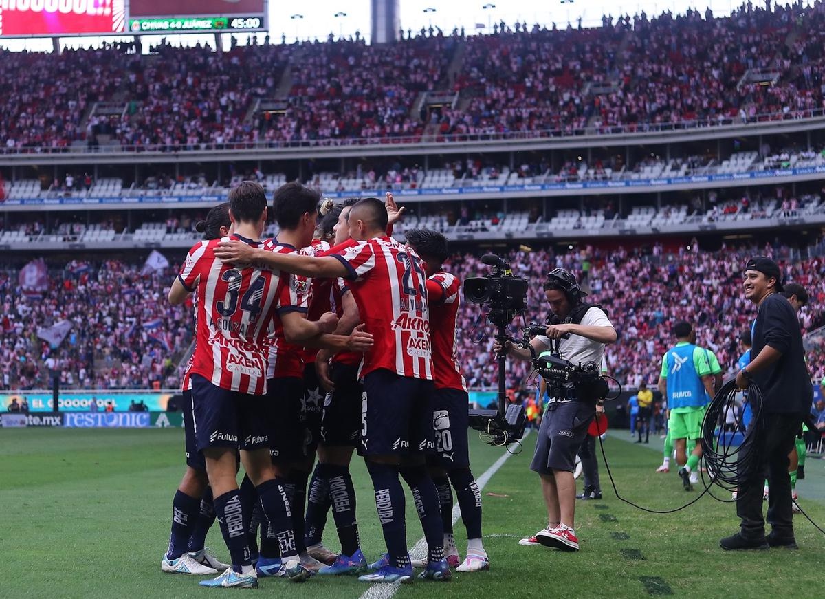 Donde ver en Vivo el partido de hoy entre Chivas vs León a las 19:00 horas