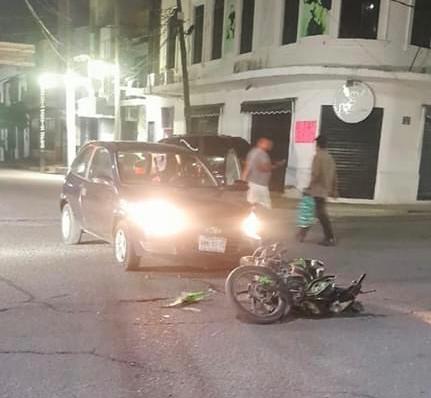 Dos accidentes de moto se registran en Apatzingán y dejan 3 heridos