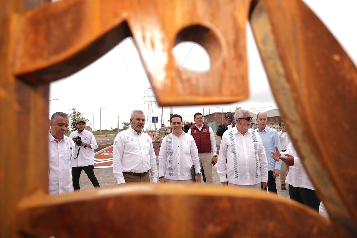 Escultura de la hermandad México-Cuba