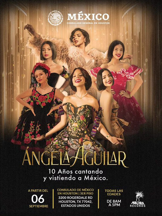 exposición de vestidos Ángela Aguilar en Houston - cartel