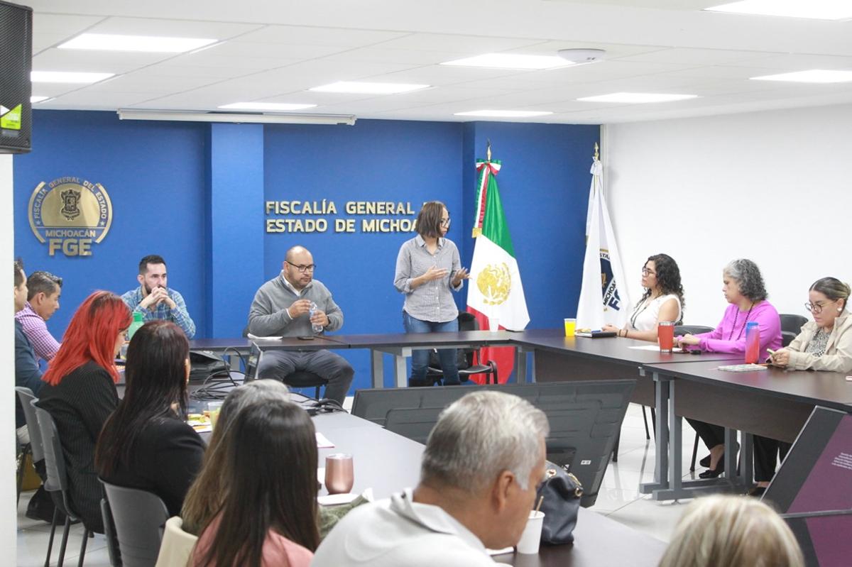 FGE sede de reunión del Grupo de Atención Integral para la Salud de la Adolescencia