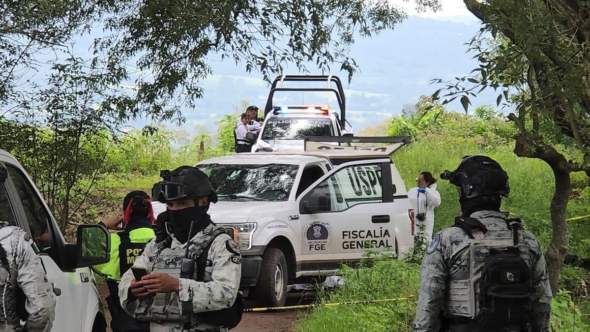 hombres ejecutados carretera Morelia Pátzcuaro 1