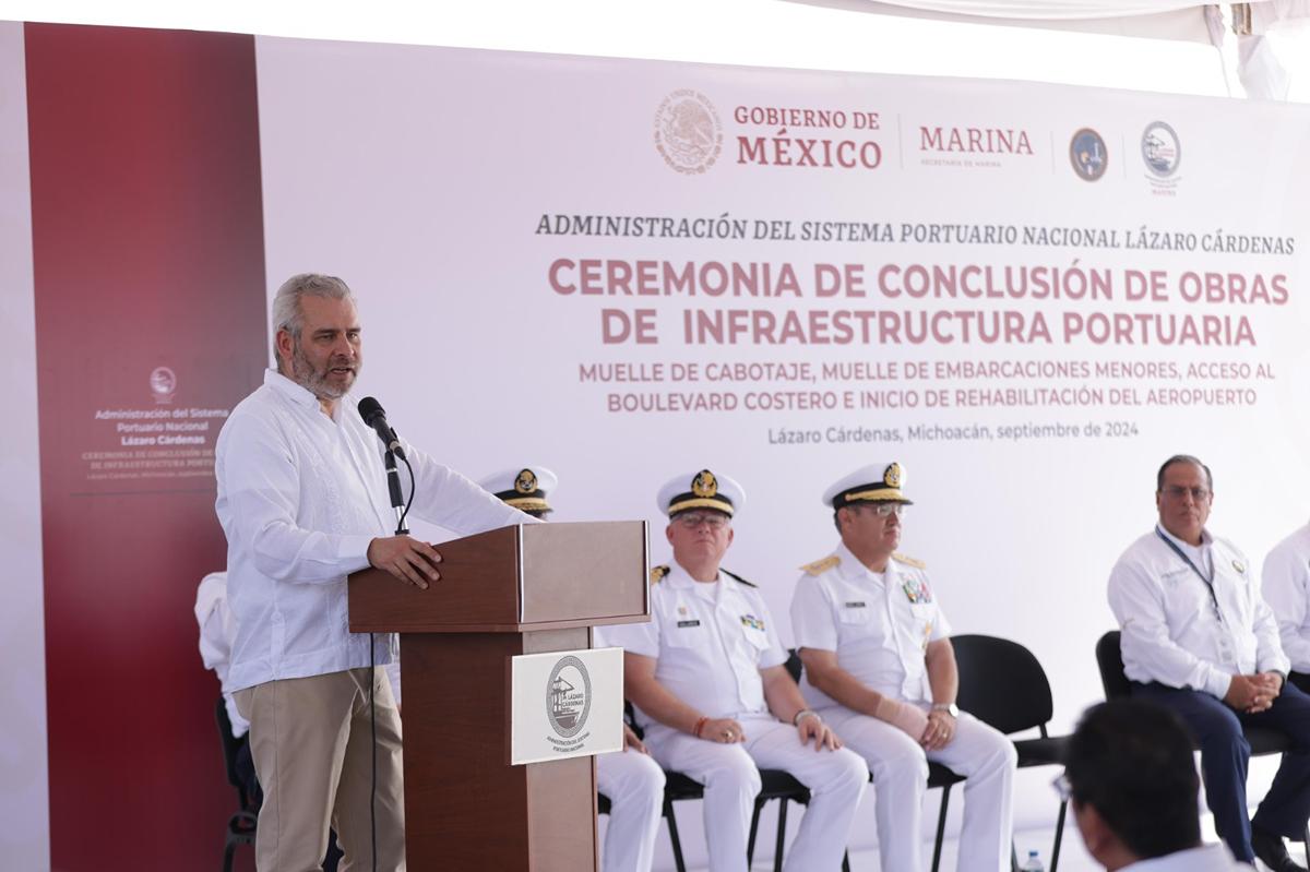 Lázaro Cárdenas lidera comercio nacional con apertura de muelle de cabotaje: Bedolla