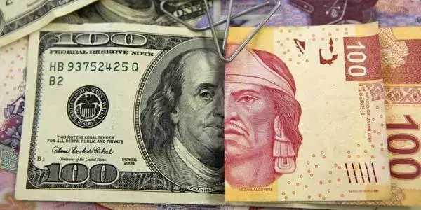 Peso 'recupera terreno' ante el dólar tras dato de empleo en EU