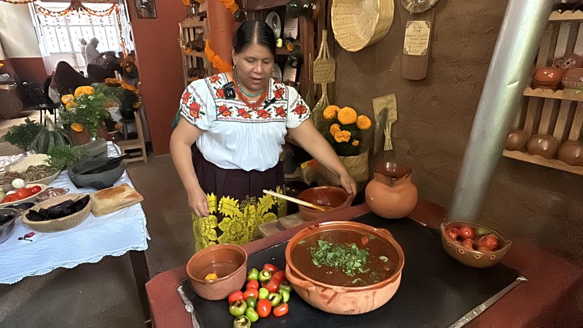 Atápakua en Michoacán Ánimas 1