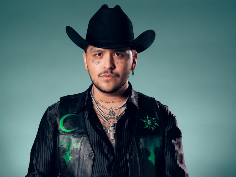 Christian Nodal enfrenta demanda millonaria tras cancelar concierto en Colombia