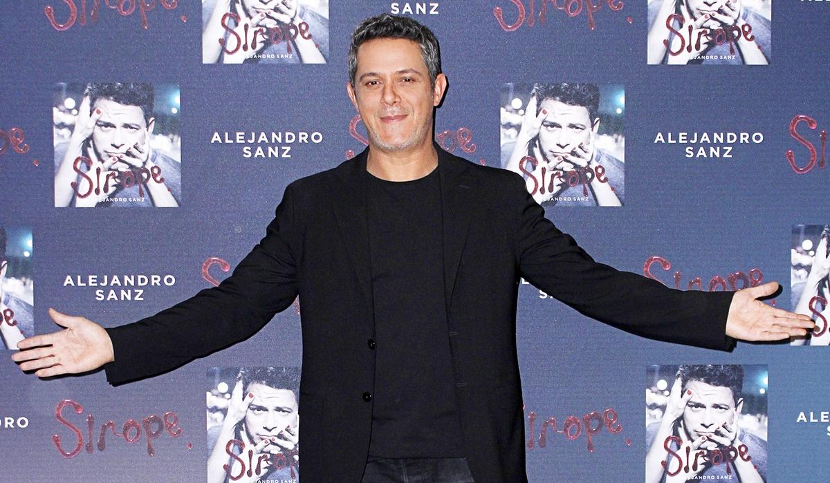 confirman el romance entre Alejandro Sanz y Candela Márquez