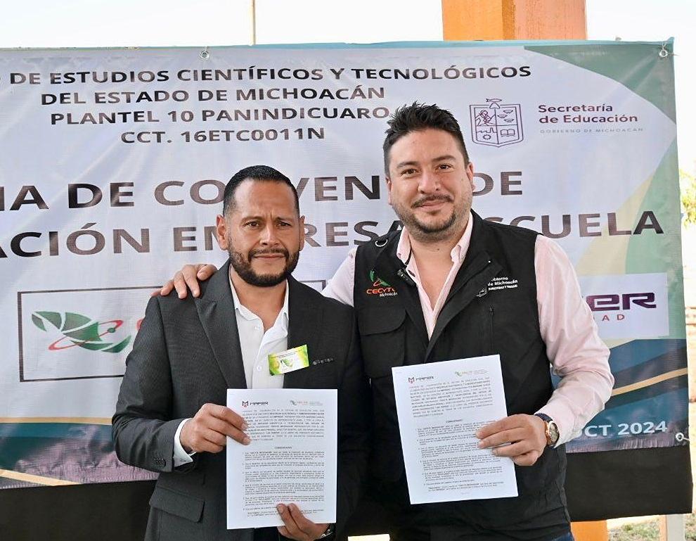 Estudiantes del Cecytem fortalecen sus conocimientos en empresas de Panindícuaro